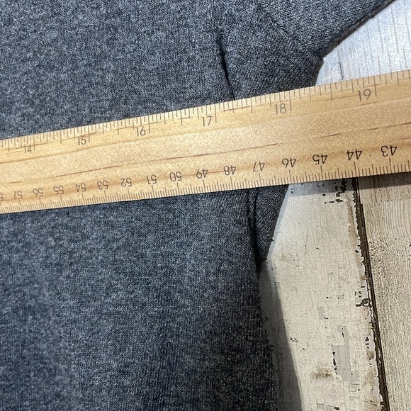 Faith over Fear T-Shirt Medium - Picture 7 of 7